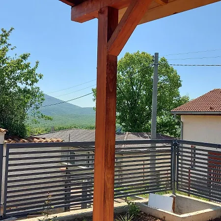 къщички Sunrise Holiday park Tsarevo